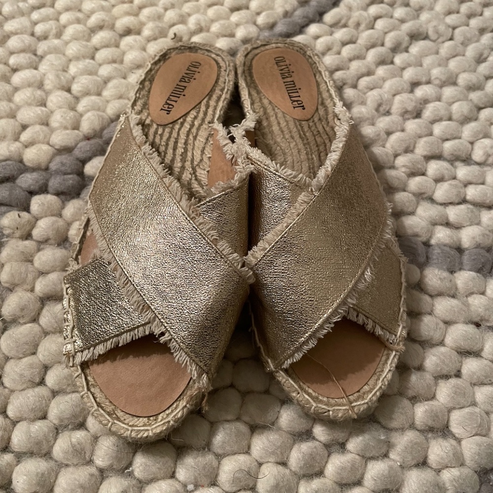 Gold Beach Sandals 7